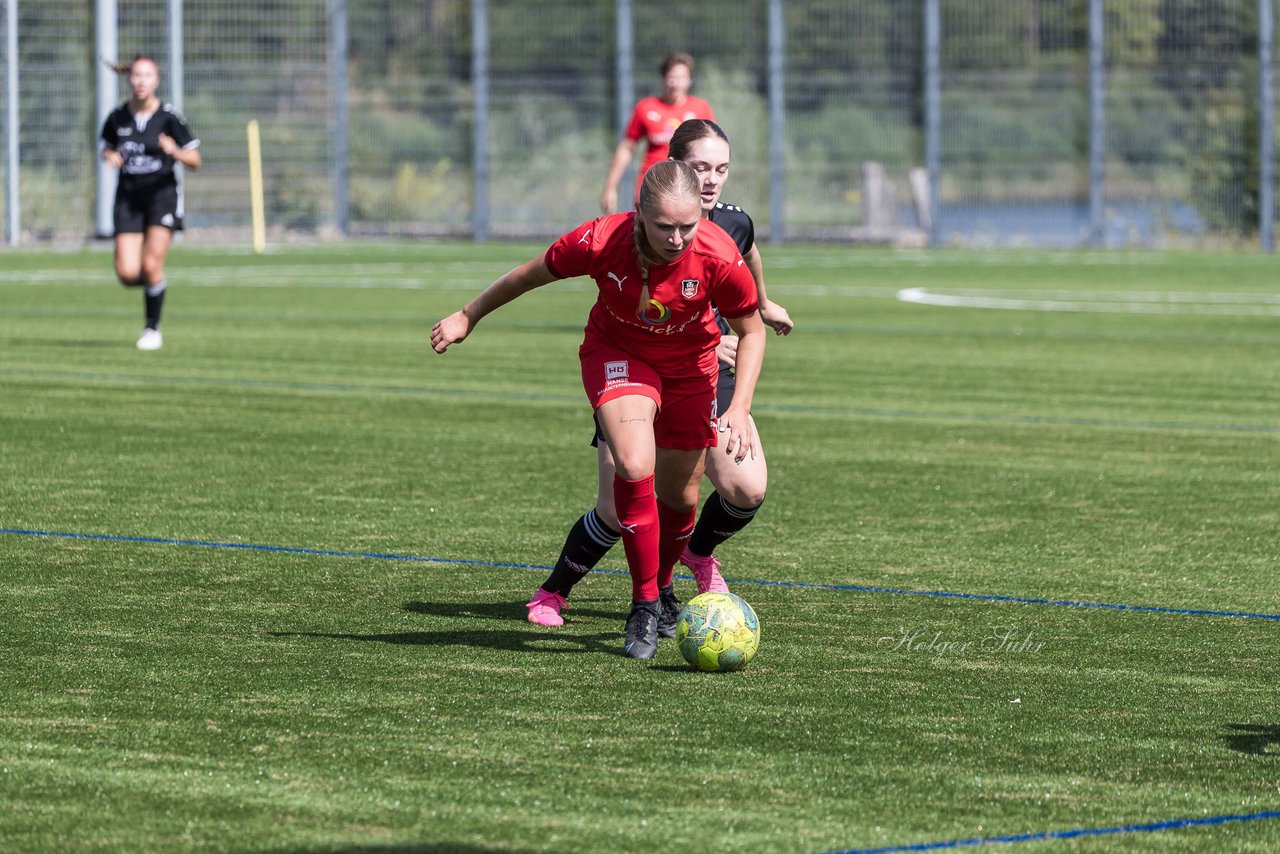 Bild 51 - Saisonstart Oberliga